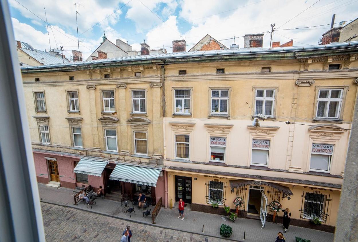Апартаменти На Площі Ринок З Новим Сучасним Ремонтом Leópolis Exterior foto